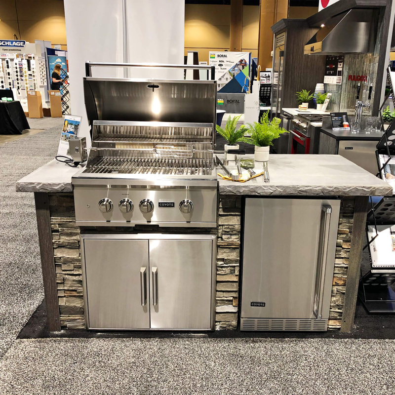 RTA Outdoor Living 72" 4Piece 4Burner Natural Gas BBQ Grill Island